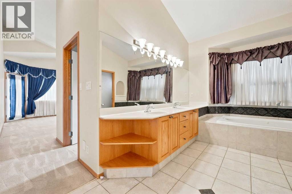 16 Arbour Estates View NW — photo 36