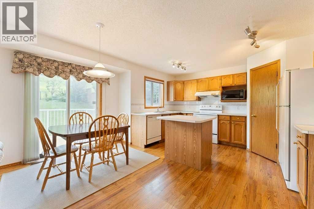 62 Edgebrook Heights NW — photo 8