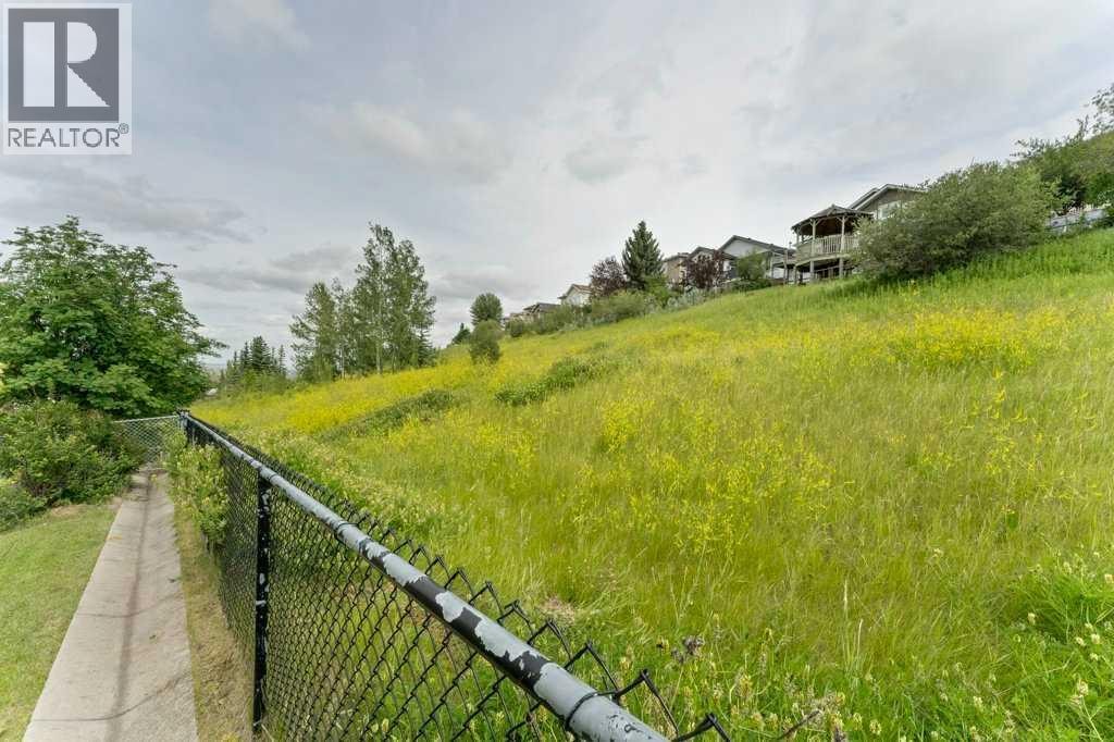 62 Edgebrook Heights NW — photo 41