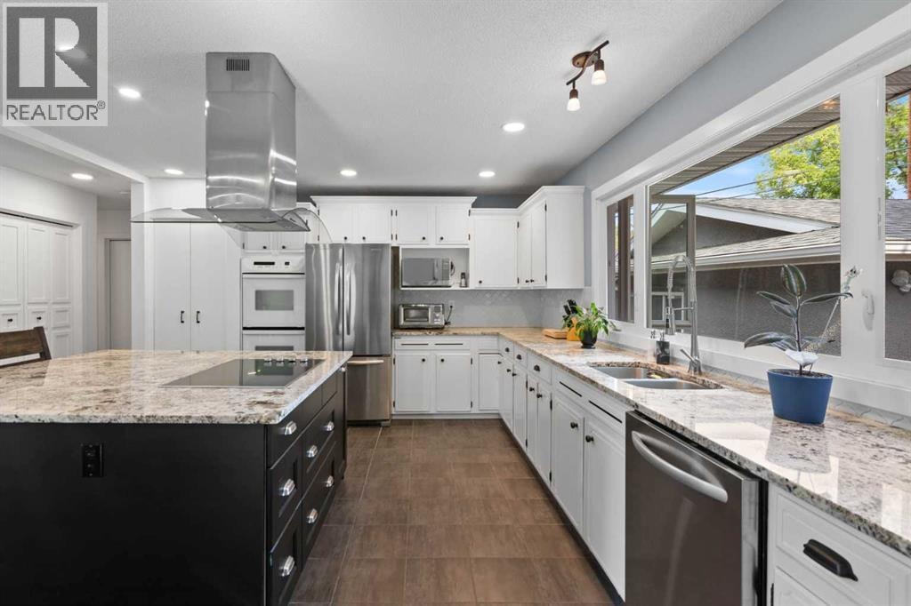 20 Mapleburn Drive SE — photo 17