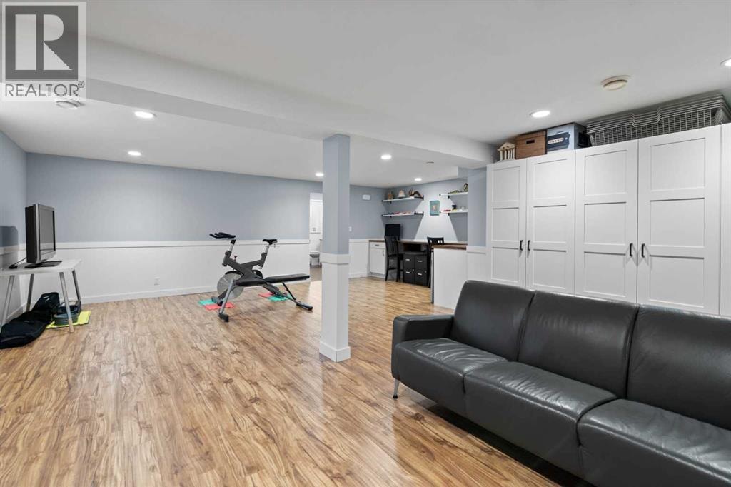 20 Mapleburn Drive SE — photo 34
