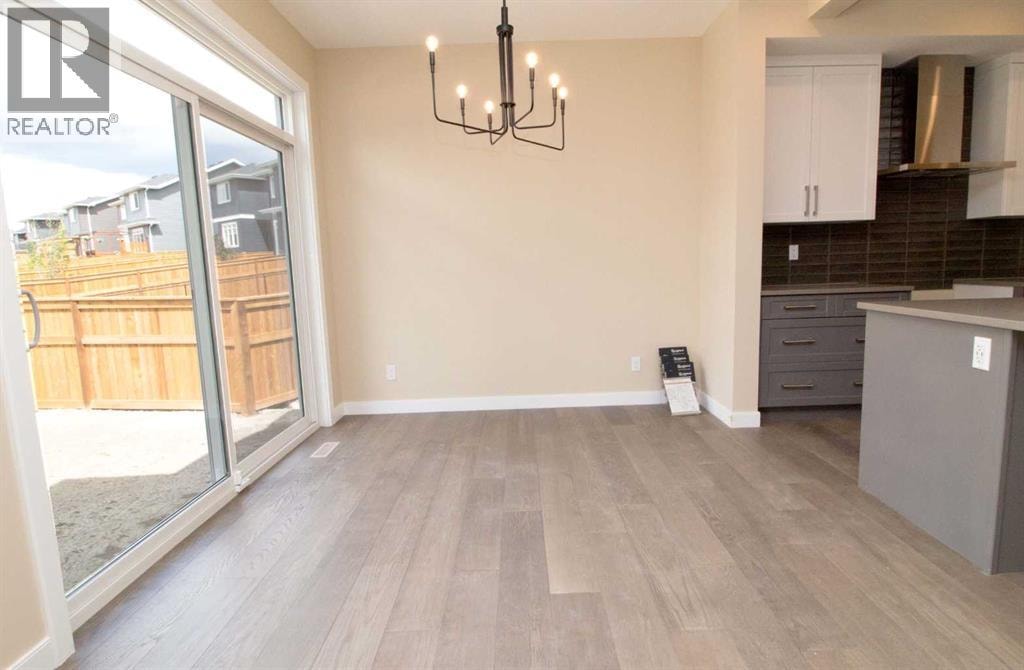 63 Sunrise Heath — photo 10