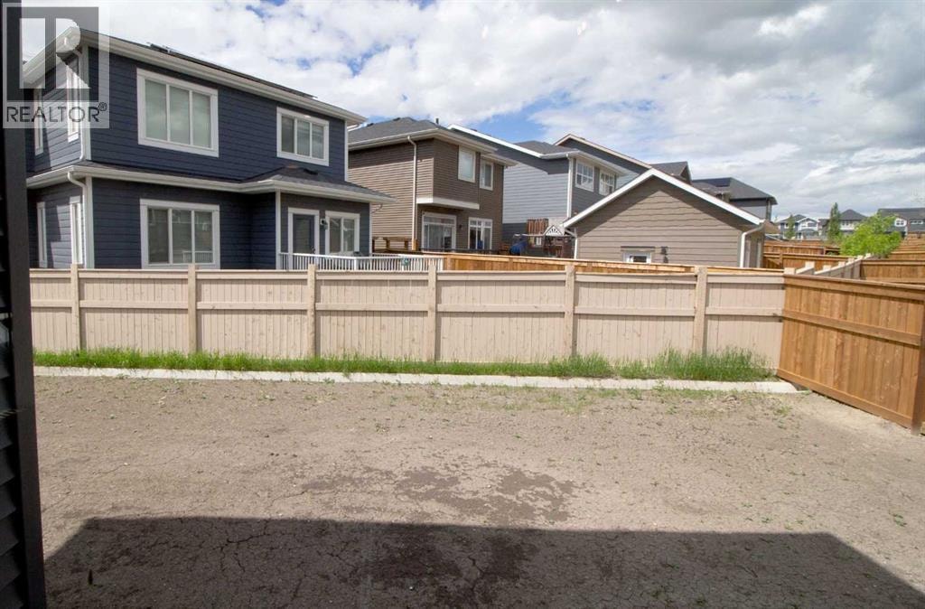 63 Sunrise Heath — photo 31