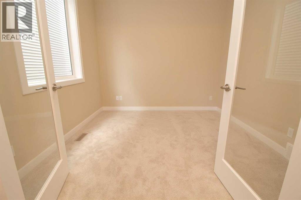 63 Sunrise Heath — photo 25