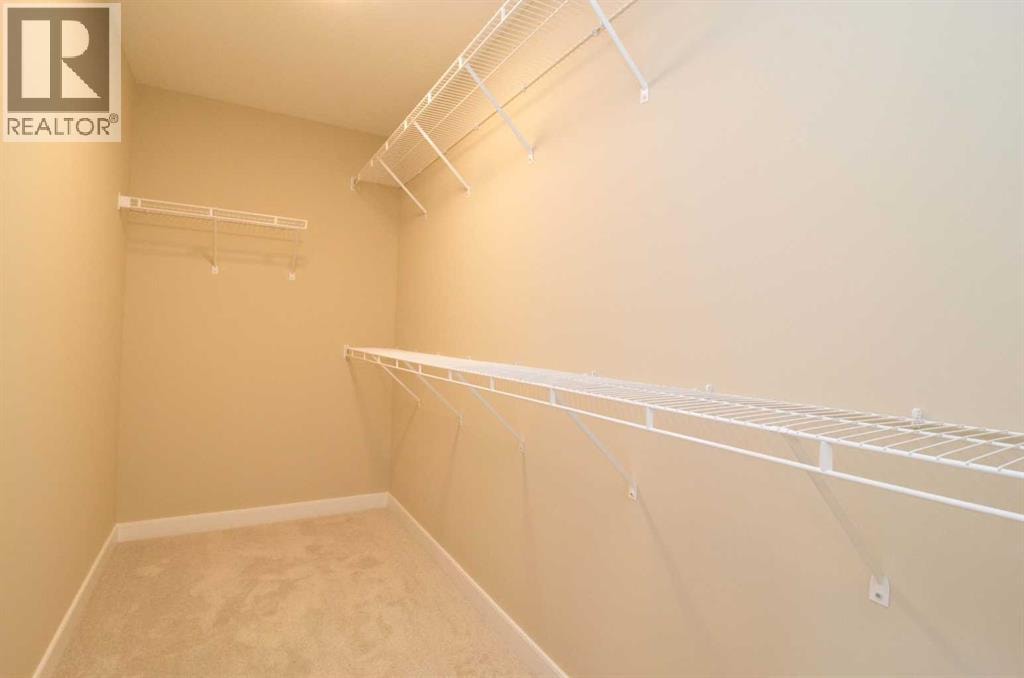 63 Sunrise Heath — photo 18