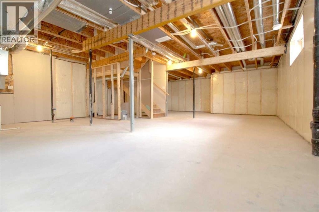 63 Sunrise Heath — photo 26