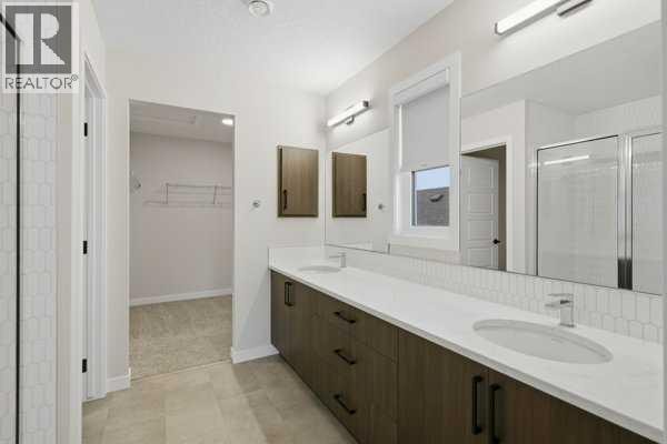 9 Bayview Mews SW — photo 37