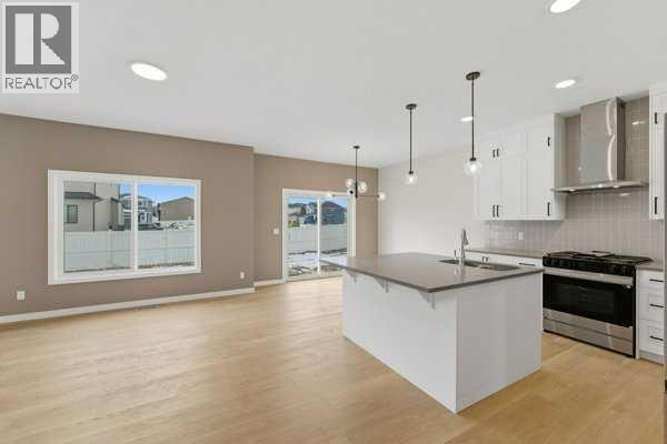 213 Bayview Park SW — photo 6