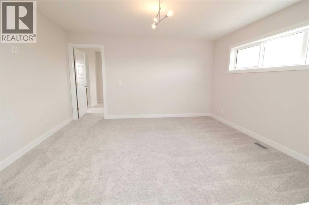 155 Sundown Crescent — photo 13