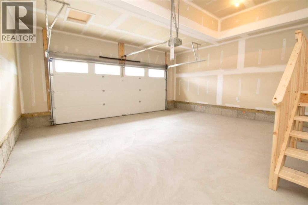 155 Sundown Crescent — photo 25
