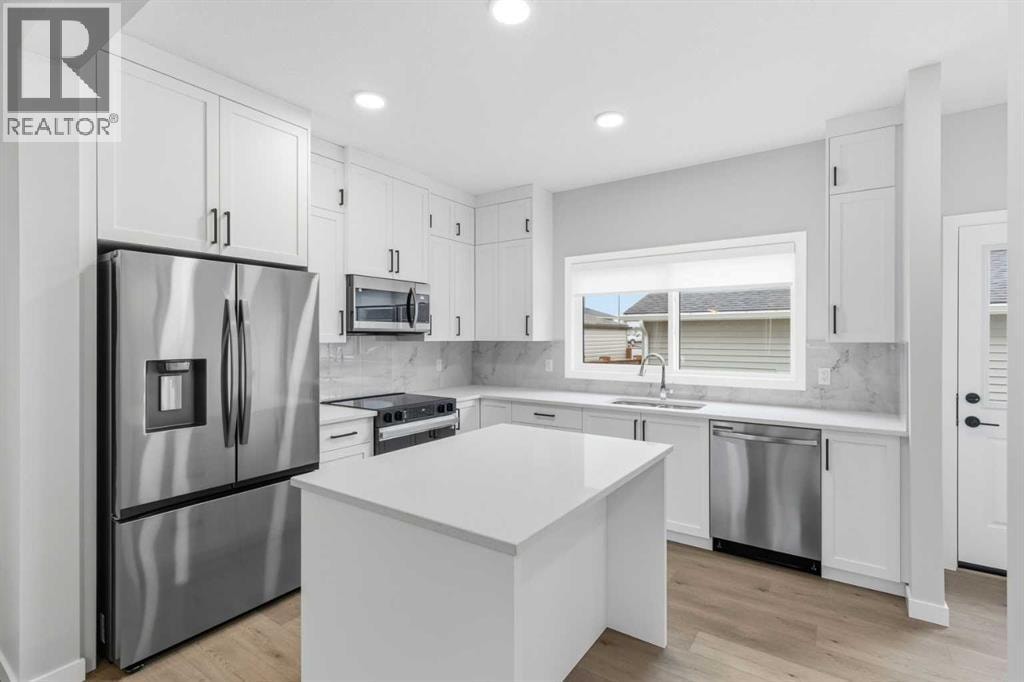 2253 Bayview Drive SW — photo 8
