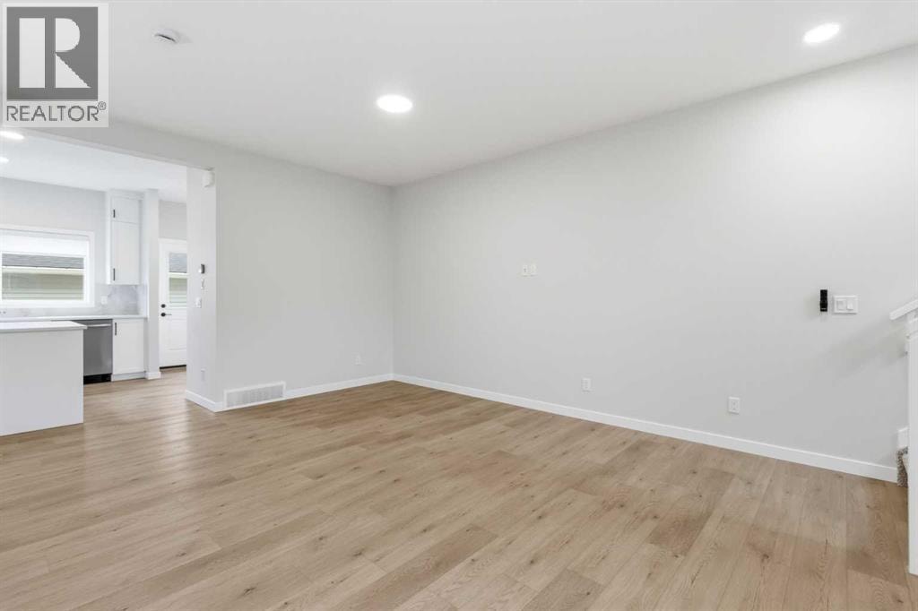 2253 Bayview Drive SW — photo 6