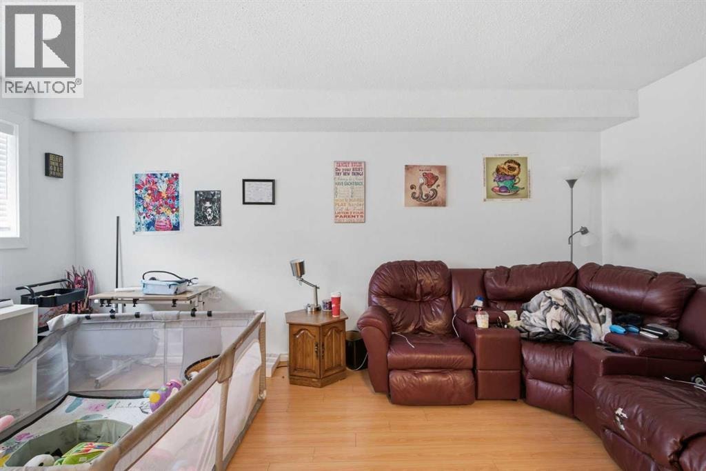 196 Gordon Drive SW — photo 17