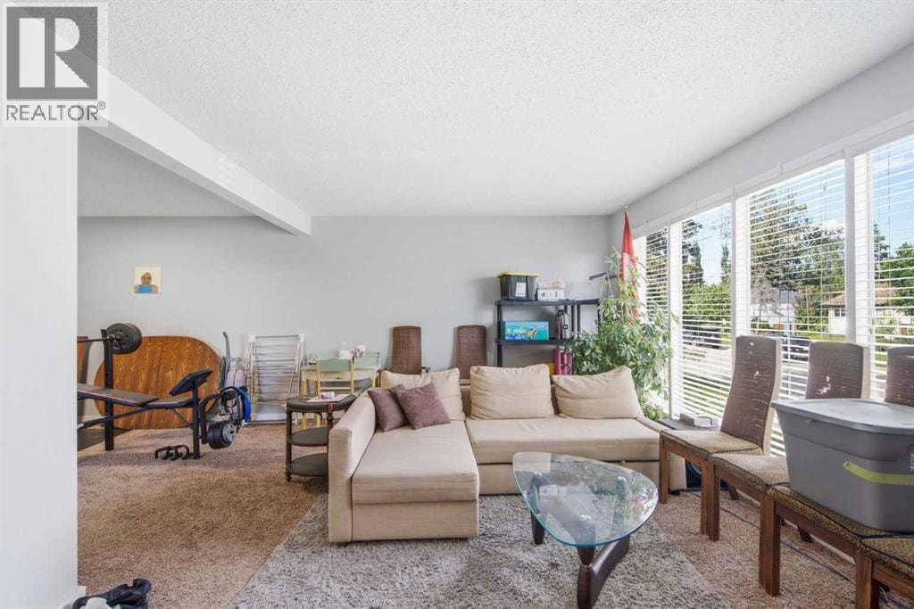 196 Gordon Drive SW — photo 26