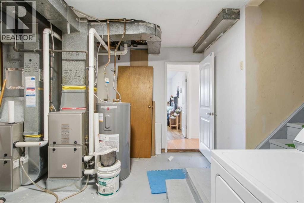 196 Gordon Drive SW — photo 22