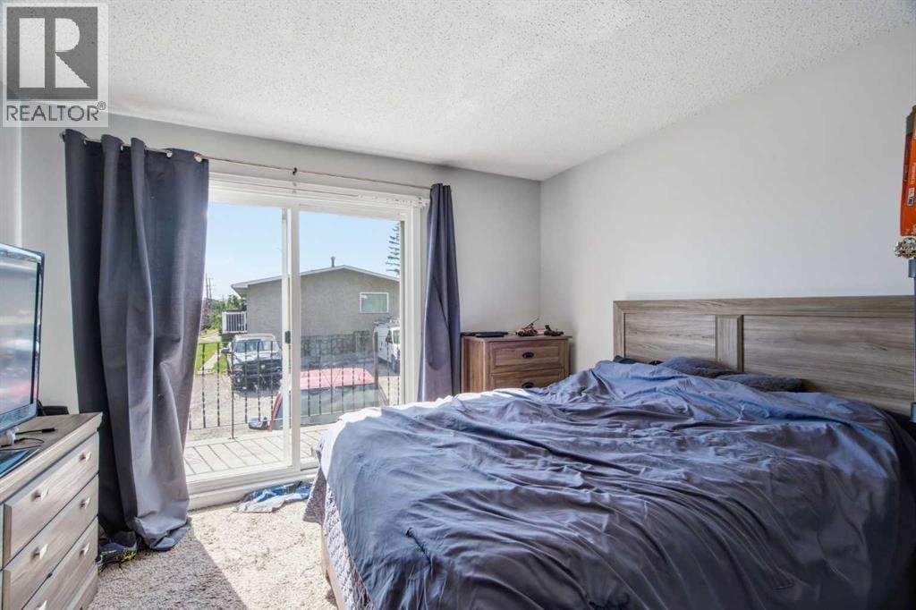 196 Gordon Drive SW — photo 30