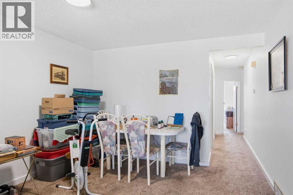 196 Gordon Drive SW — photo 5