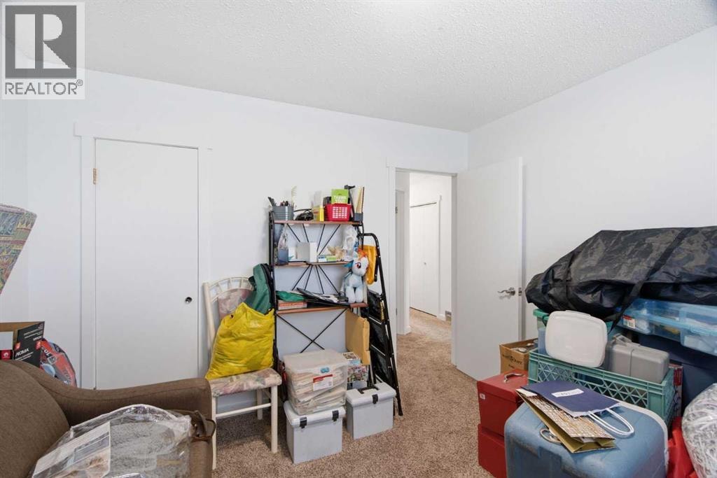 196 Gordon Drive SW — photo 10