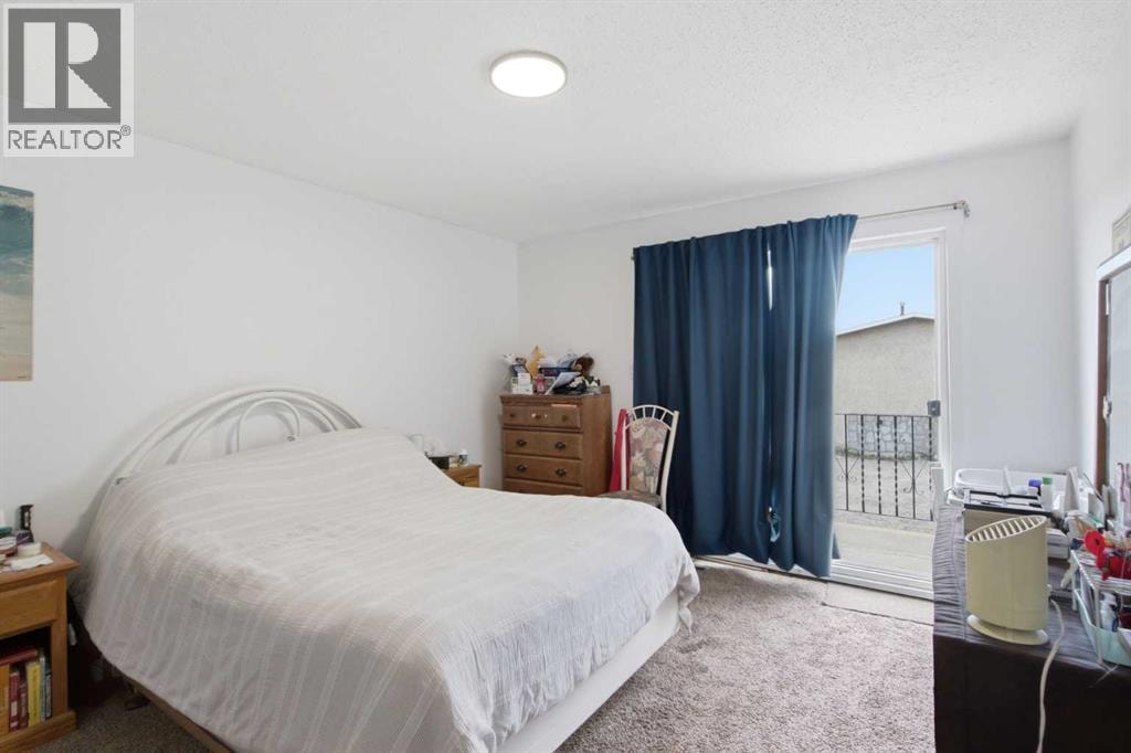 196 Gordon Drive SW — photo 11