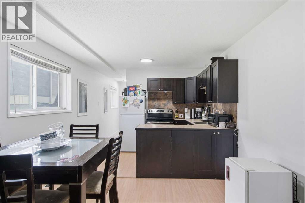 196 Gordon Drive SW — photo 37