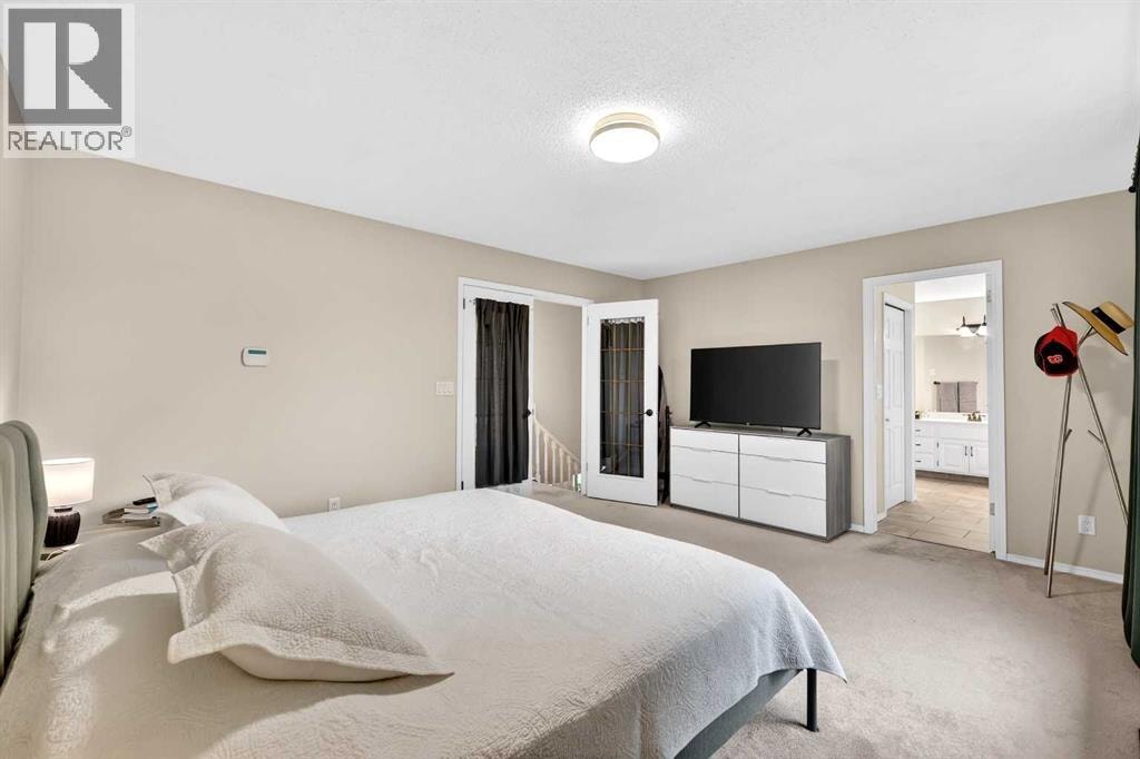 115 Woodpark Terrace SW — photo 30