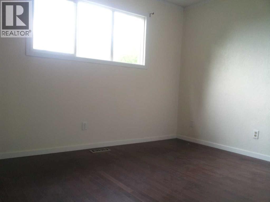 3256 Doverville Crescent SE — photo 10