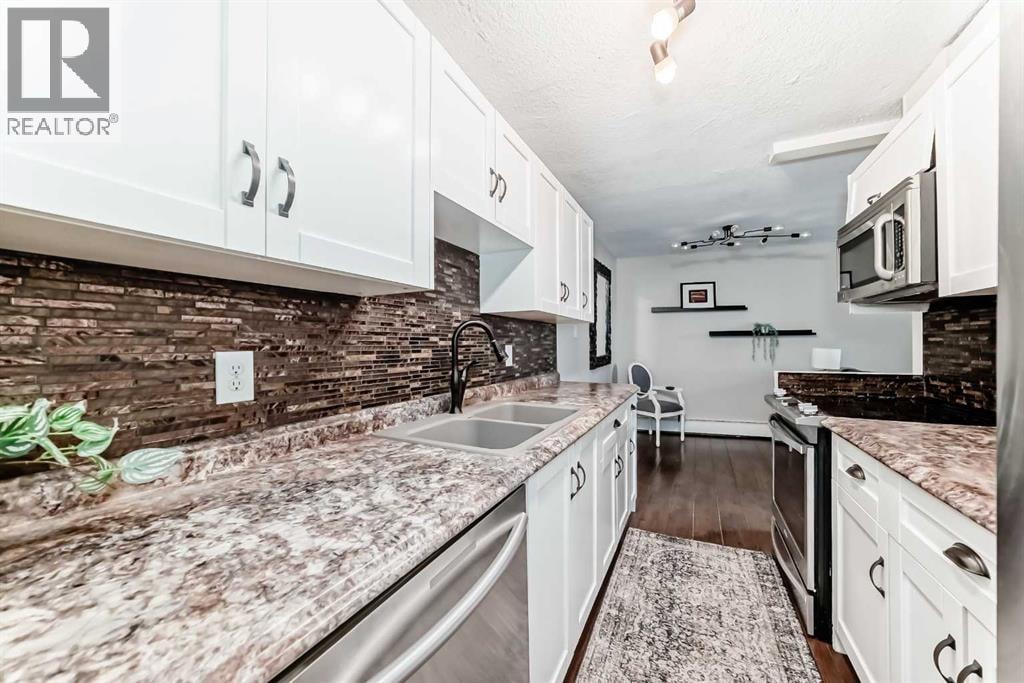 201, 516 Cedar Crescent SW — photo 16