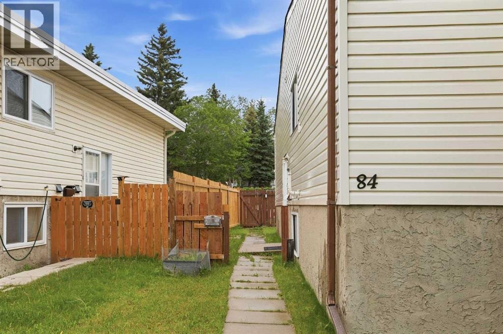 84 Ranchero Rise NW — photo 45