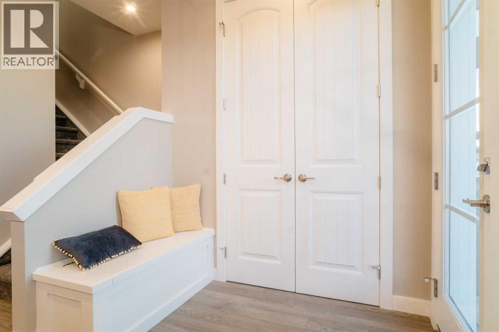 1138 Cobblestone Boulevard SW — photo 3