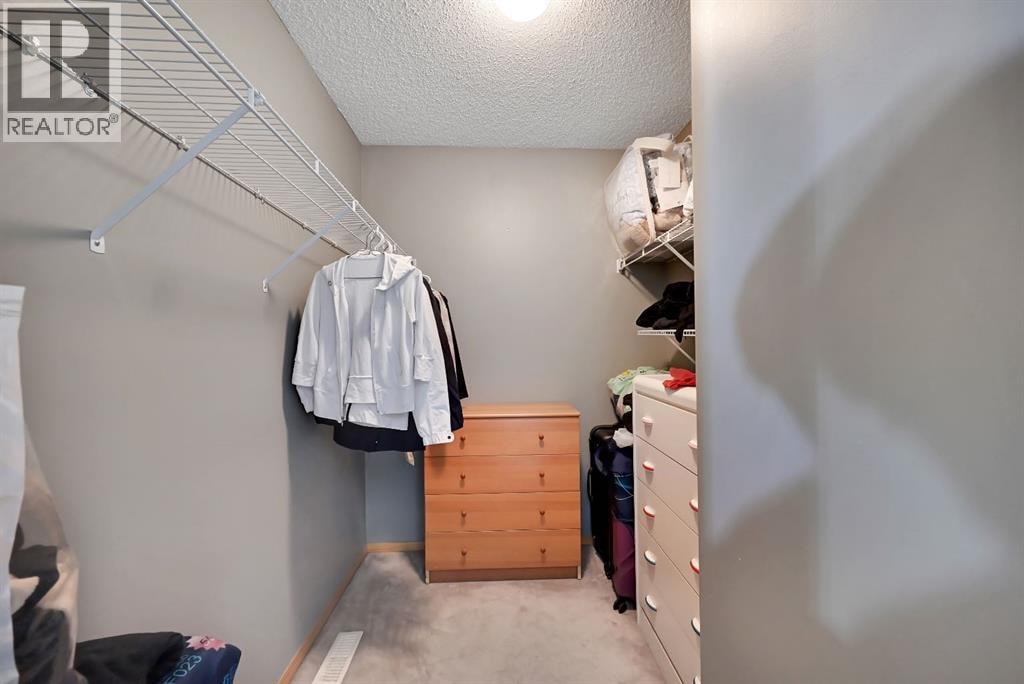408 Bridlewood Court SW — photo 24