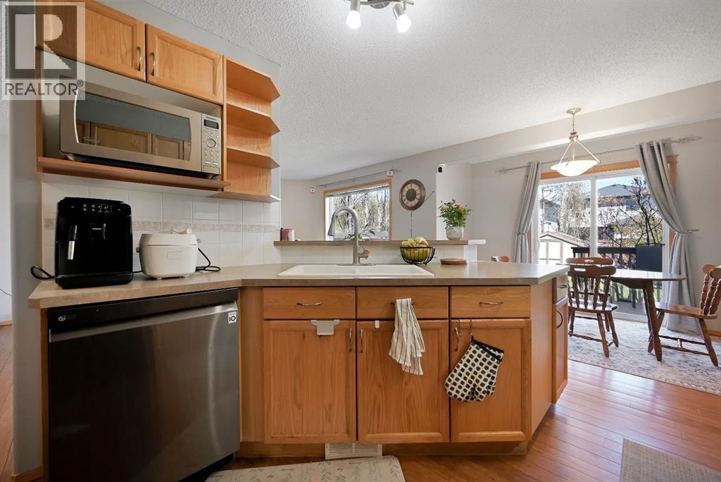 408 Bridlewood Court SW — photo 11