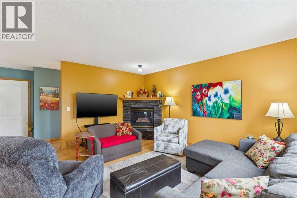 23 Tuscarora Close NW — photo 5