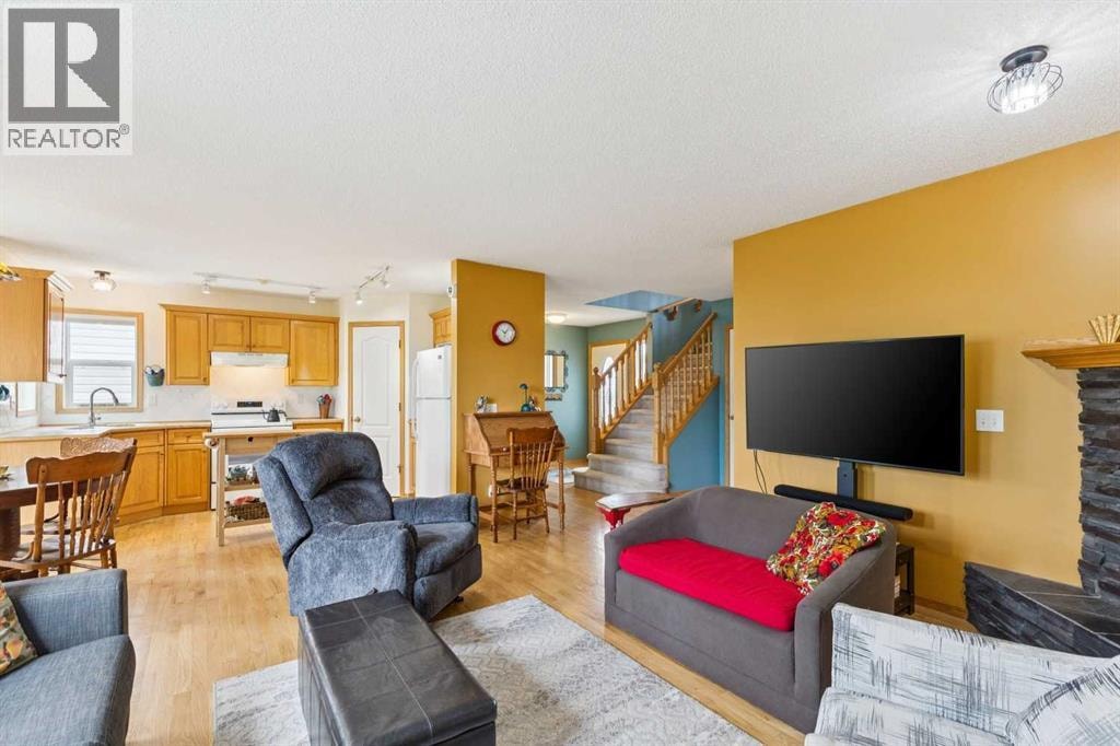 23 Tuscarora Close NW — photo 6