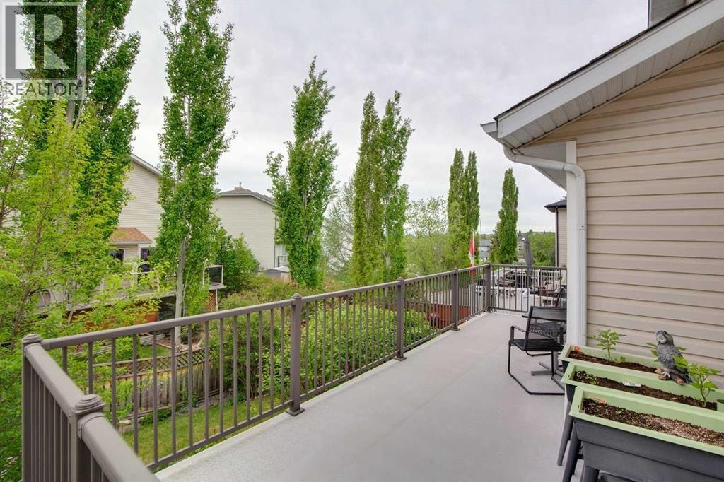 23 Tuscarora Close NW — photo 36