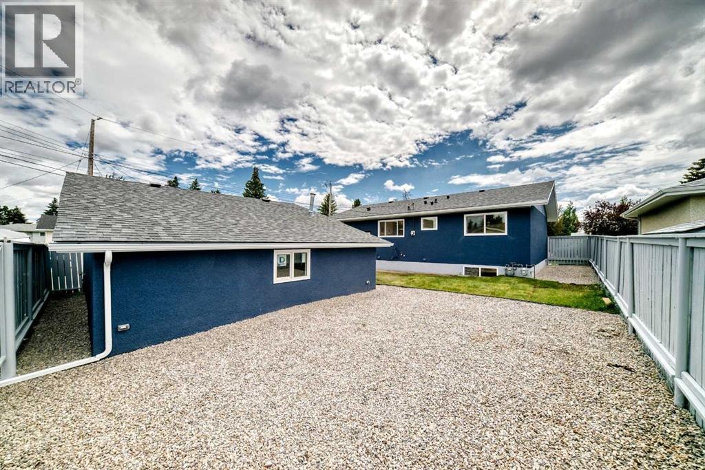 5144 Marian Way NE — photo 47