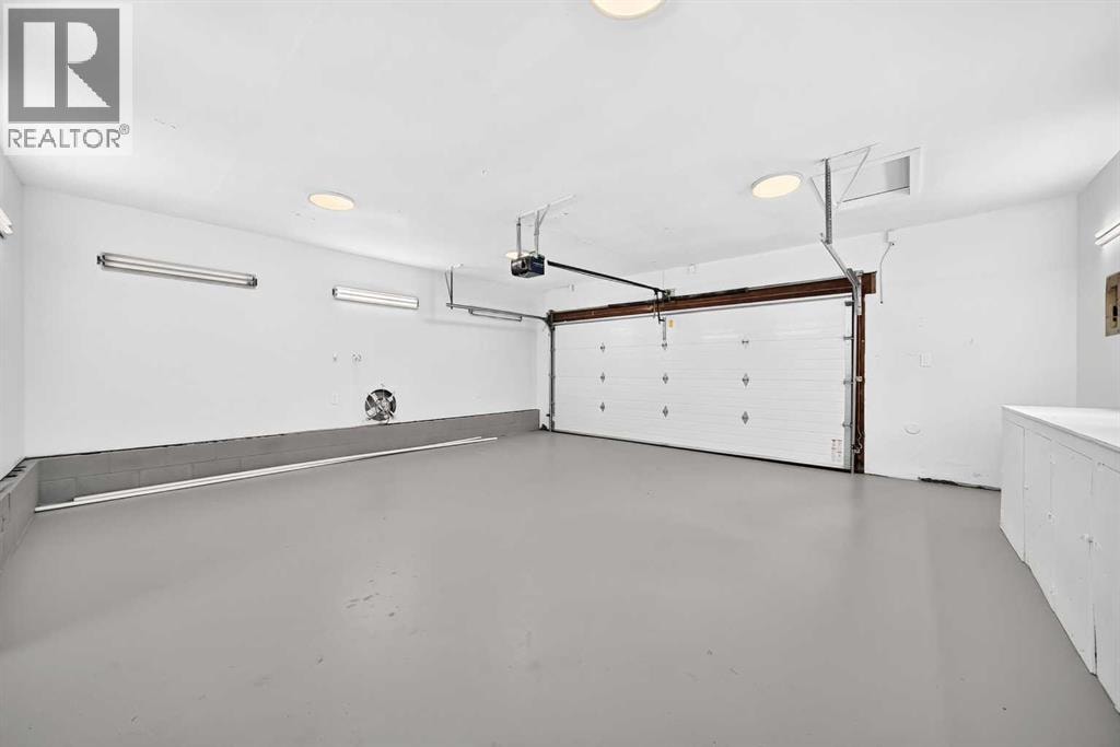 5144 Marian Way NE — photo 42