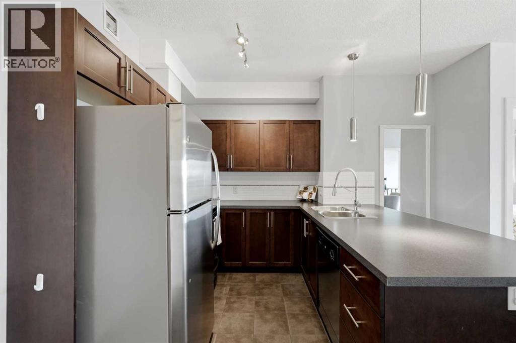 2330, 604 East Lake Boulevard NE — photo 9