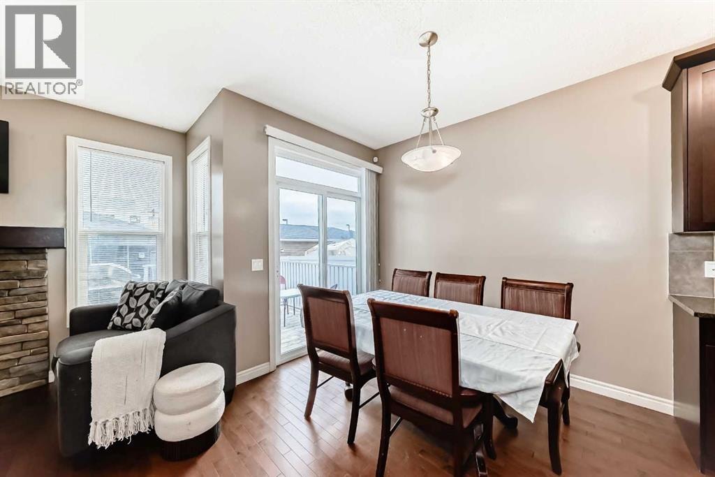 104 Redstone Avenue NE — photo 11