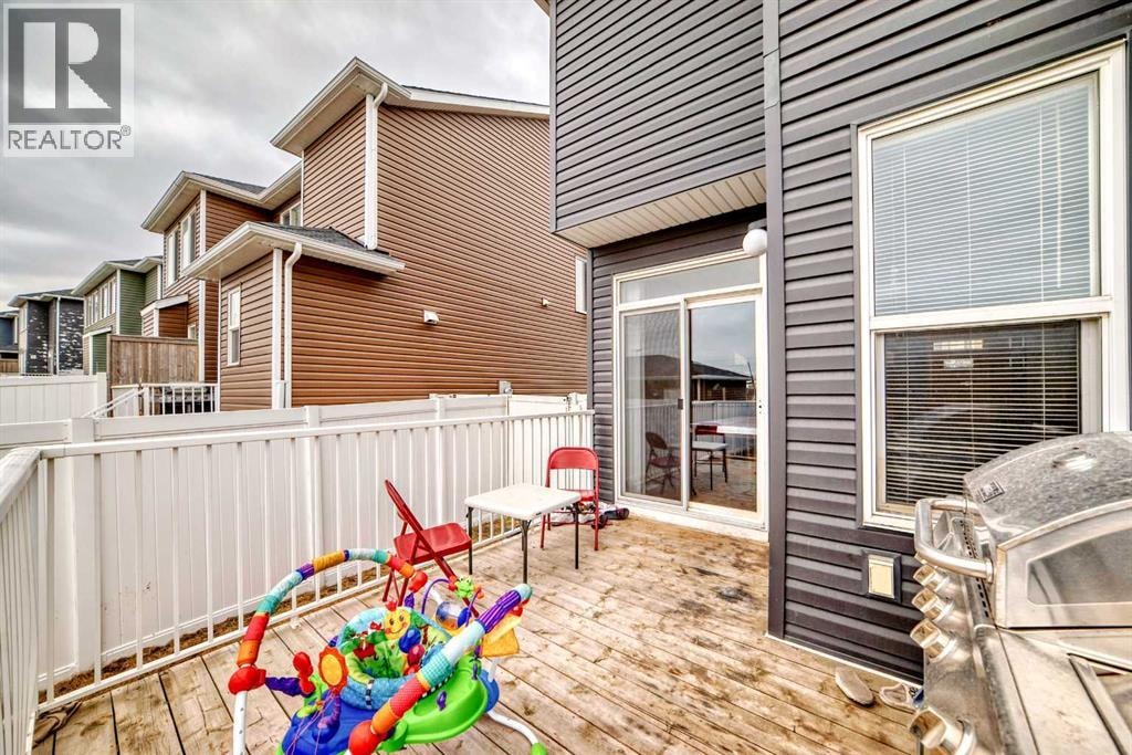 104 Redstone Avenue NE — photo 13