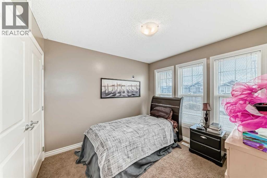 104 Redstone Avenue NE — photo 29
