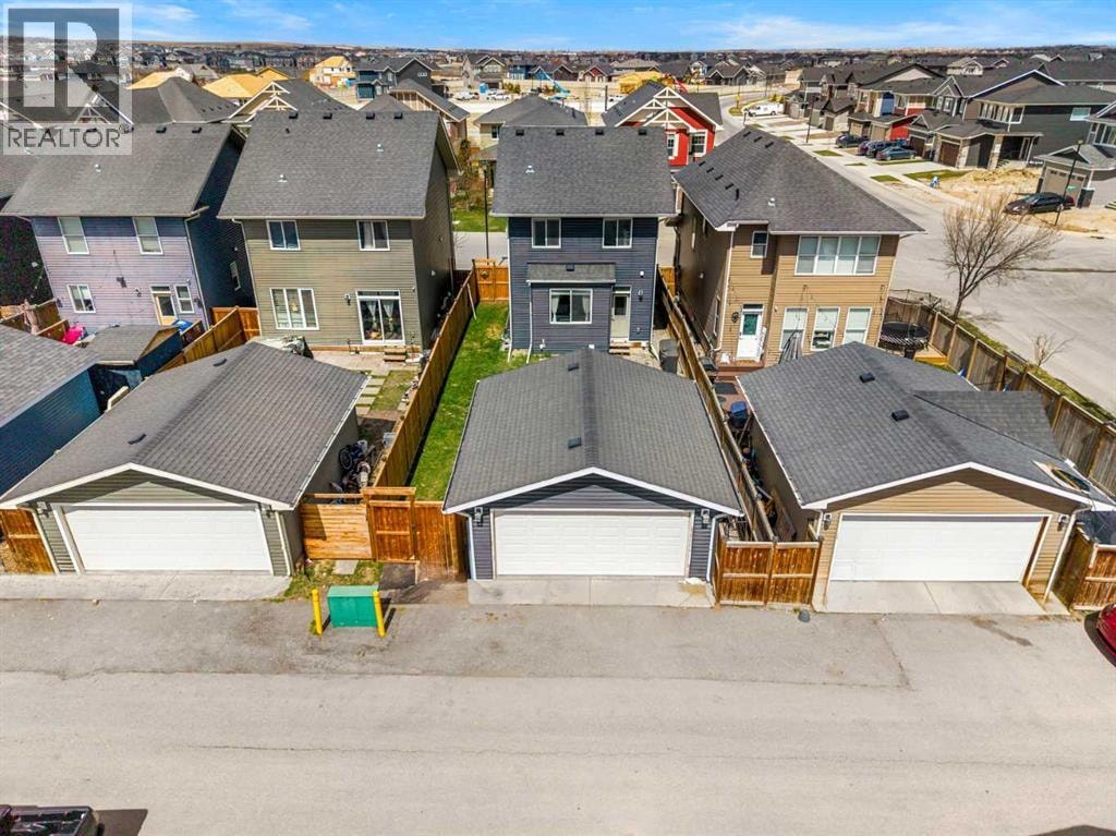 1717 Baywater Road SW — photo 43