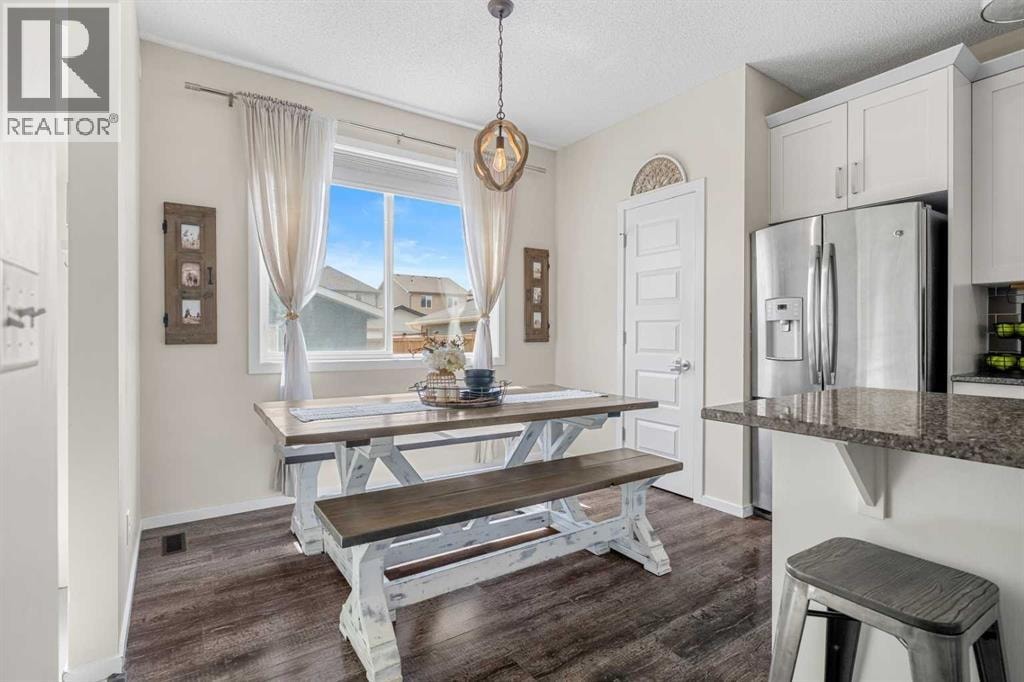 1717 Baywater Road SW — photo 19