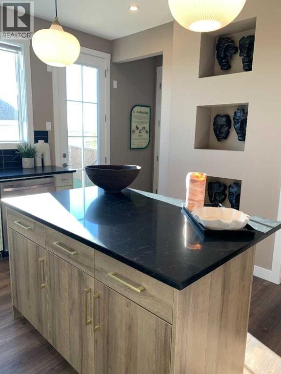 135 Ambleridge Street NW — photo 5