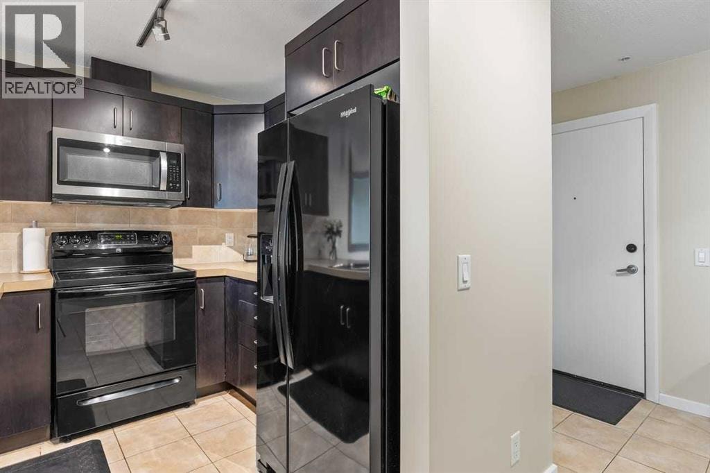 502, 1410 1 Street SE — photo 6