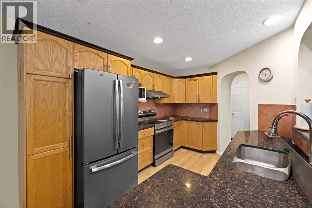 25 Martha's Meadow Place NE — photo 9