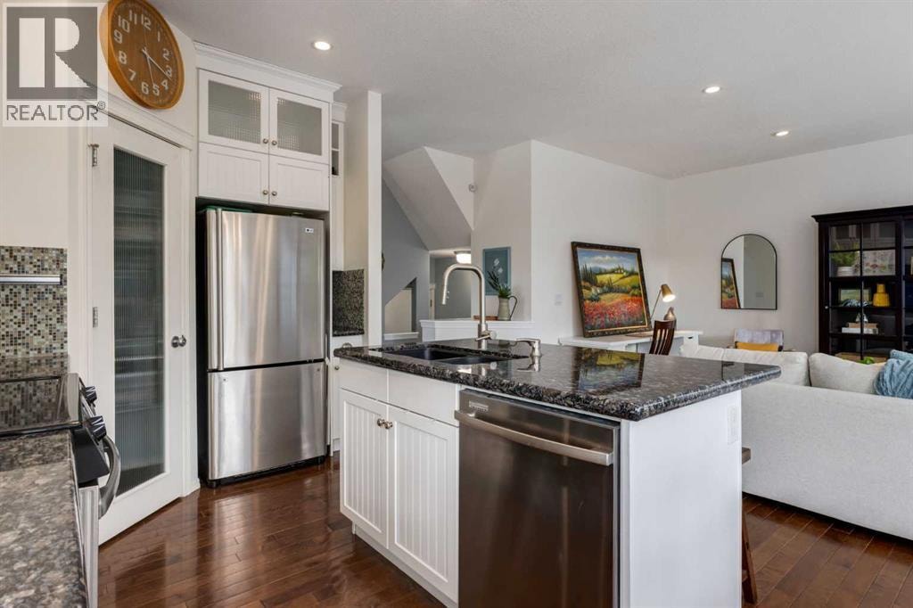 5 Brightonstone Grove SE — photo 4
