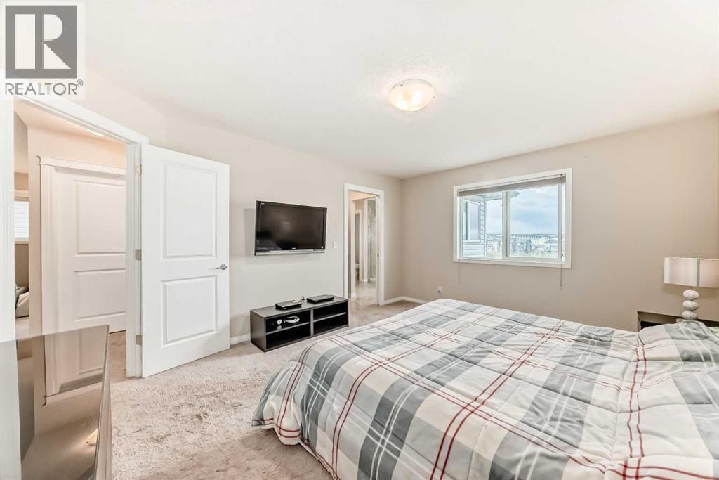 91 Nolanfield Crescent NW — photo 37