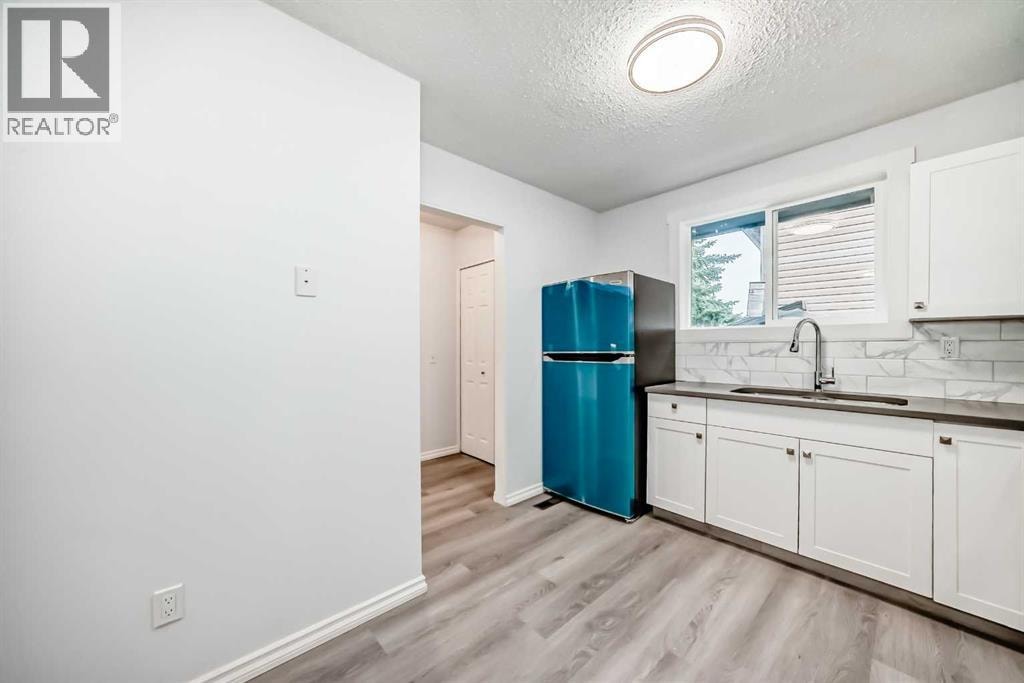 81 Bearberry Close NW — photo 13