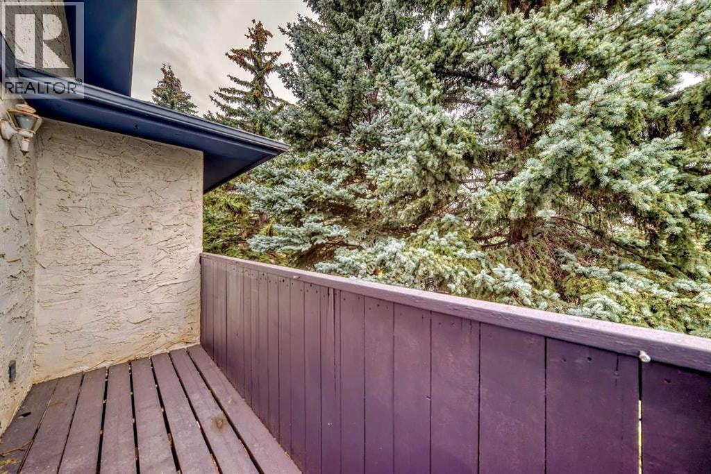 81 Bearberry Close NW — photo 9