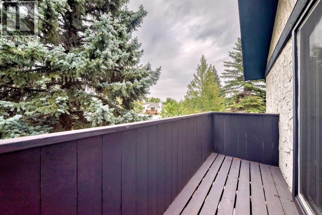 81 Bearberry Close NW — photo 8